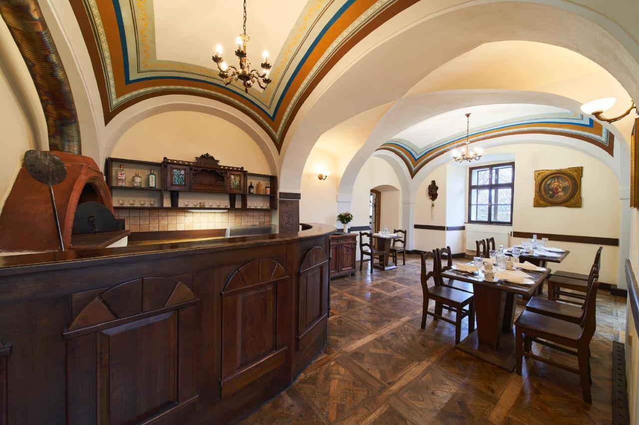 Penzion Zamek Lesany Netvořice Buitenkant foto